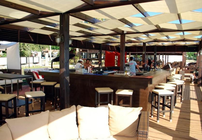 Side Beach Club Buitenkant foto